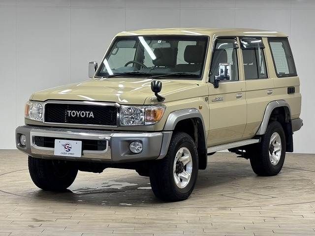 TOYOTA LANDCRUISER VAN 2015 Image 31