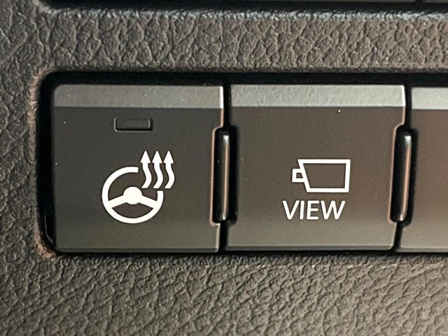 TOYOTA LEXUS NX300 2018 Image 31