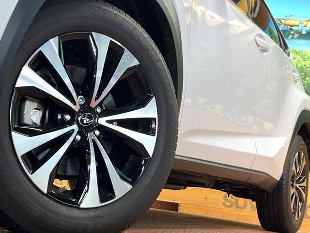 TOYOTA LEXUS NX300 2018 Image 31