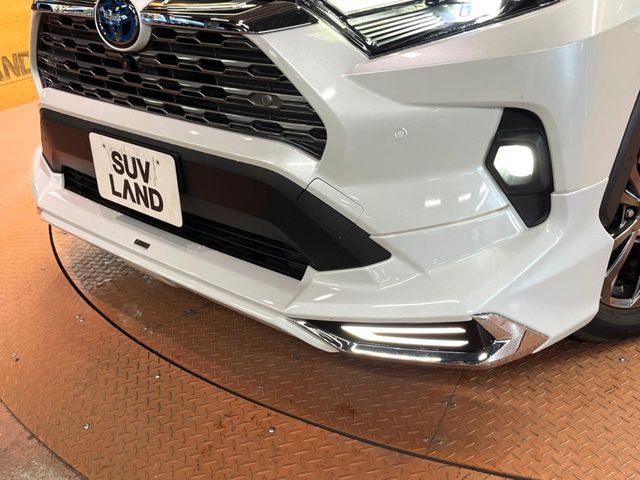 TOYOTA RAV4 HYBRID 4WD 2023 Image 31