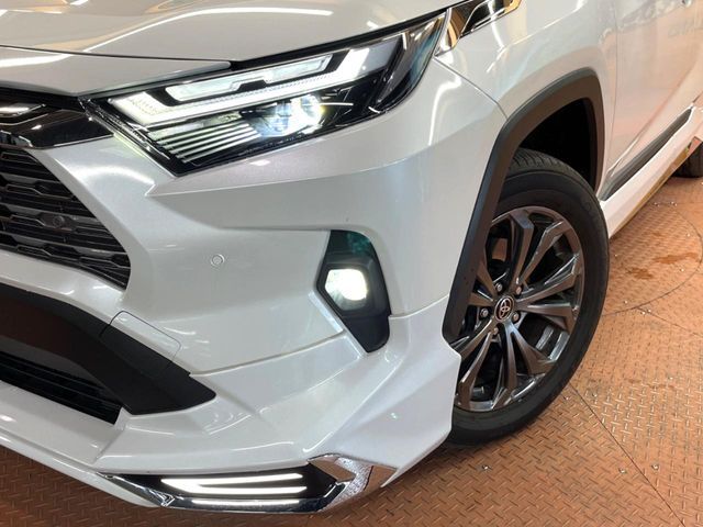 TOYOTA RAV4 HYBRID 4WD 2023 Image 31
