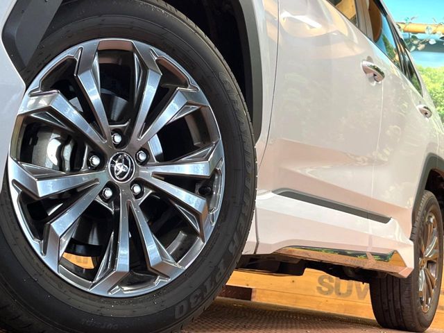 TOYOTA RAV4 HYBRID 4WD 2023 Image 31