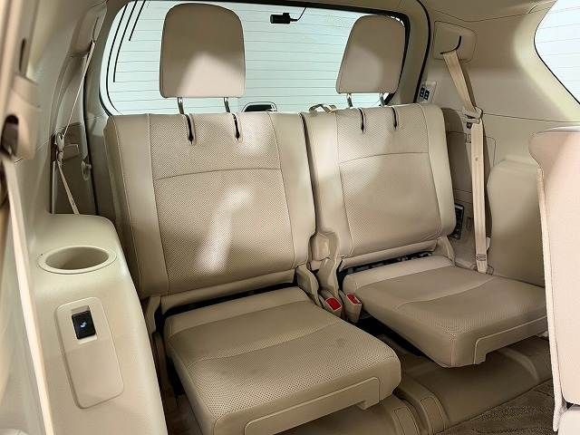 TOYOTA LANDCRUISER PRADO 2023 Image 31