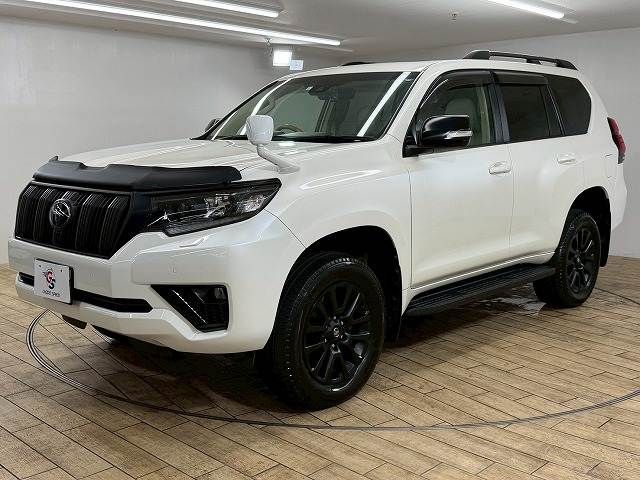 TOYOTA LANDCRUISER PRADO 2023 Image 31