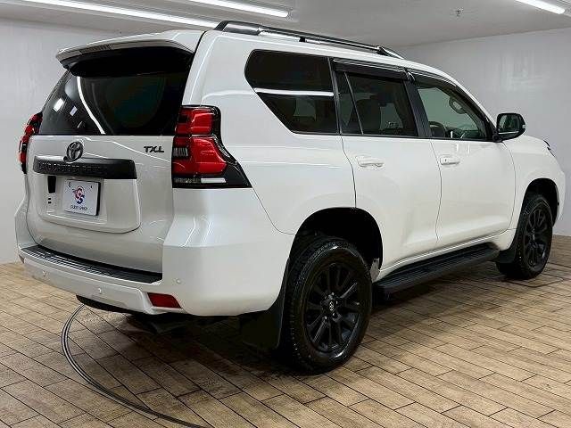 TOYOTA LANDCRUISER PRADO 2023 Image 31