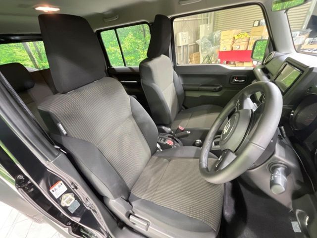 SUZUKI JIMNY NOMADE 2025 Image 31