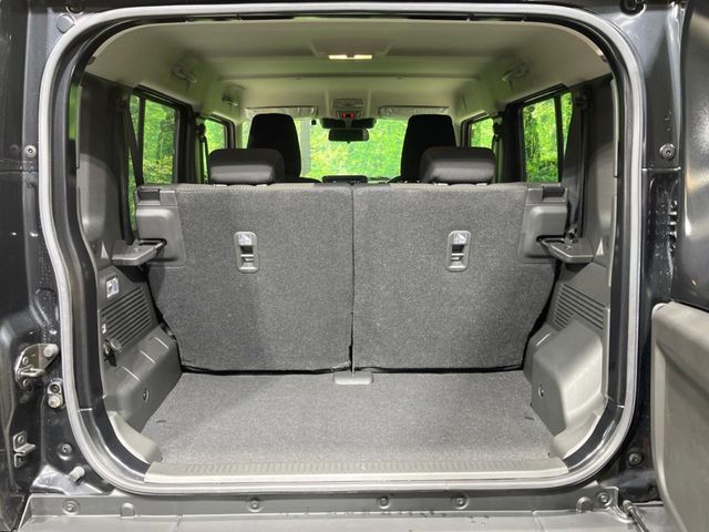 SUZUKI JIMNY NOMADE 2025 Image 31