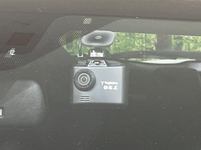 TOYOTA C-HR 2017 Image 31