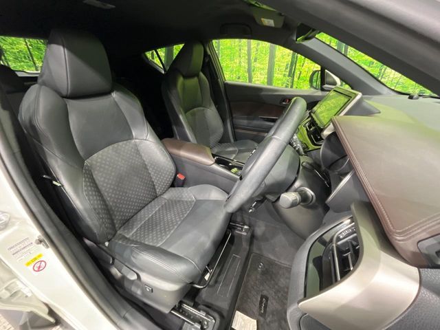 TOYOTA C-HR 2017 Image 31