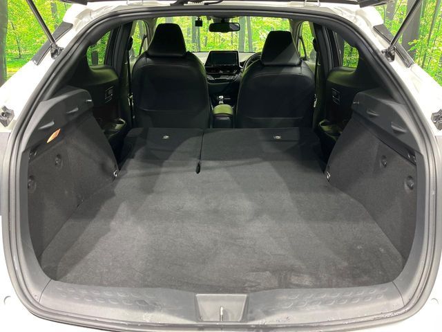 TOYOTA C-HR 2017 Image 31