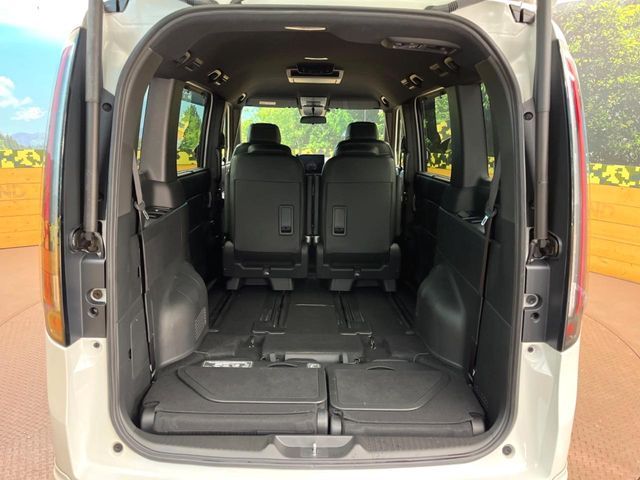 HONDA STEPWAGON E:HEV SPAD 2024 Image 31