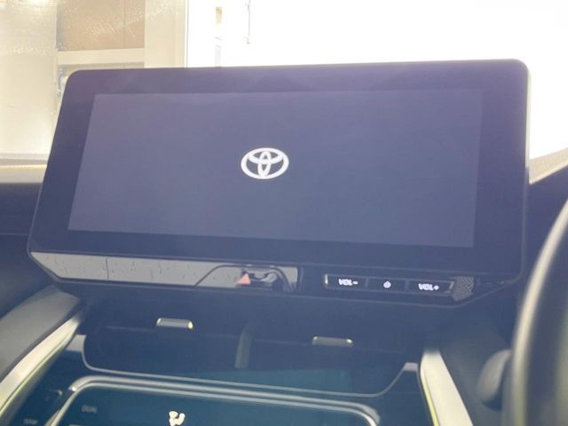 TOYOTA HARRIER HYBRID 2023 Image 31