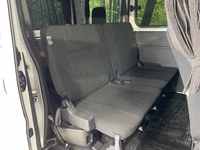 DAIHATSU ATRAI VAN 4WD 2022 Image 31