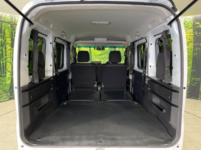 DAIHATSU ATRAI VAN 4WD 2022 Image 31