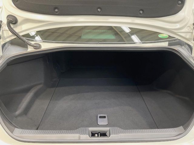 TOYOTA CROWN SEDAN HYBRID 2018 Image 31