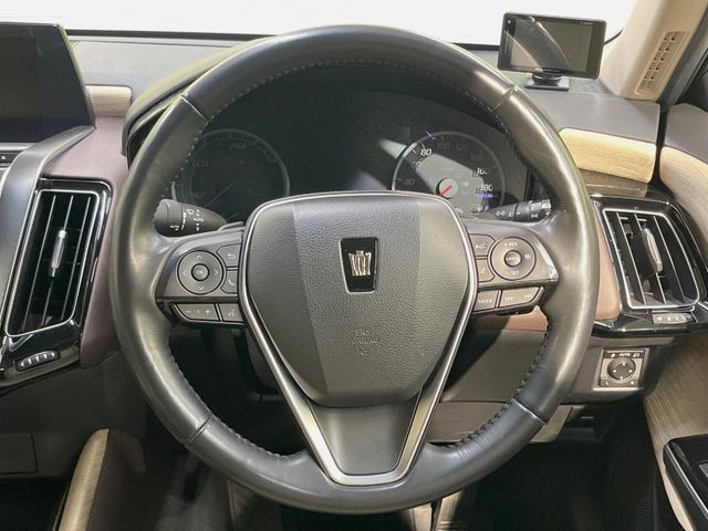 TOYOTA CROWN SEDAN HYBRID 2018 Image 31