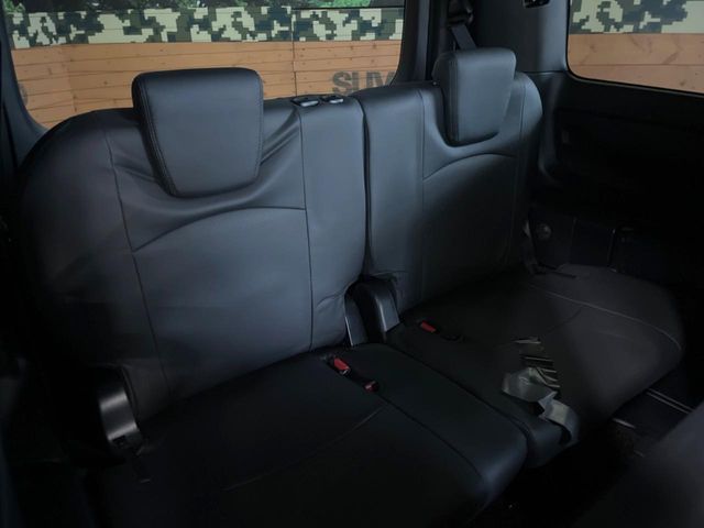 TOYOTA VOXY HYBRID 2018 Image 31