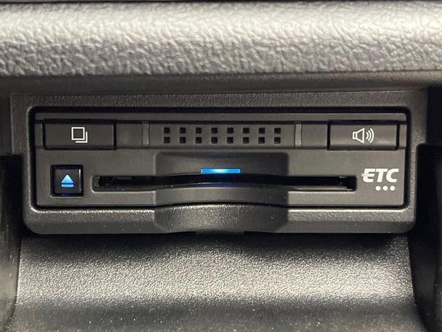 TOYOTA CROWN SEDAN HYBRID 2017 Image 31