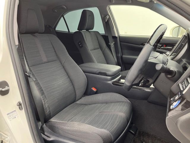 TOYOTA CROWN SEDAN HYBRID 2017 Image 31