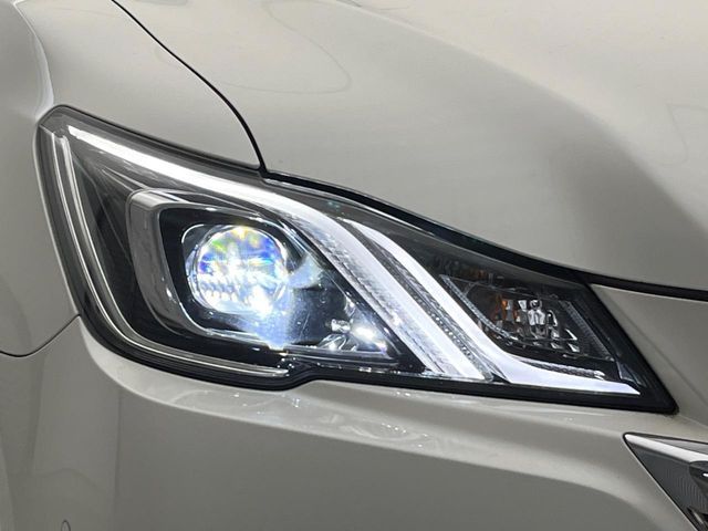 TOYOTA CROWN SEDAN HYBRID 2017 Image 31