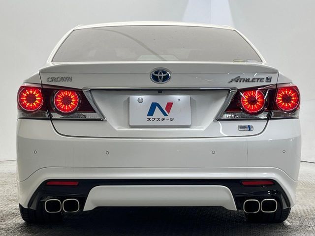 TOYOTA CROWN SEDAN HYBRID 2017 Image 31