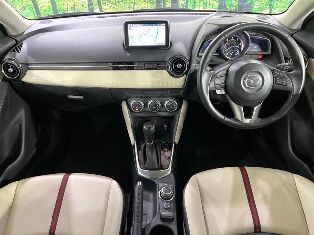 MAZDA DEMIO 2015 Image 31