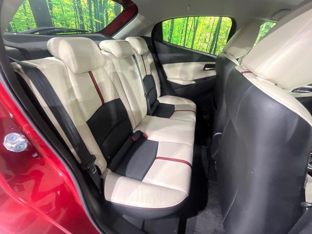 MAZDA DEMIO 2015 Image 31