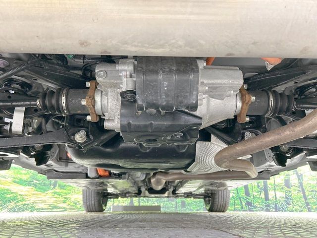 TOYOTA YARIS CROSS HYBRID 2025 Image 31