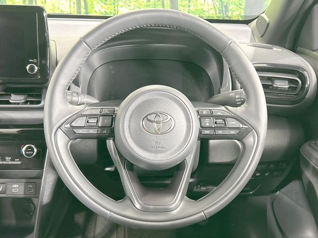 TOYOTA YARIS CROSS HYBRID 2025 Image 31