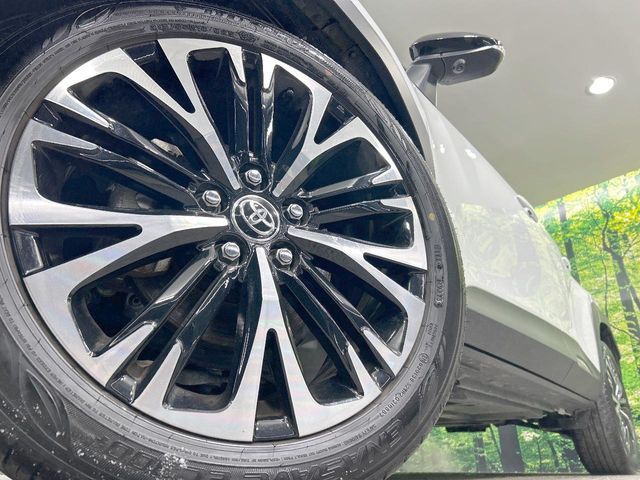 TOYOTA YARIS CROSS HYBRID 2025 Image 31