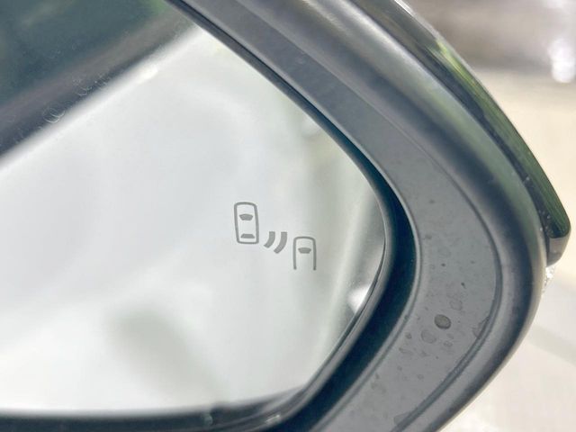 TOYOTA YARIS CROSS HYBRID 2025 Image 31