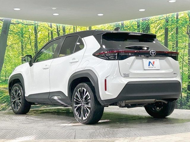 TOYOTA YARIS CROSS HYBRID 2025 Image 31
