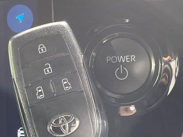 TOYOTA VOXY HYBRID 2024 Image 31