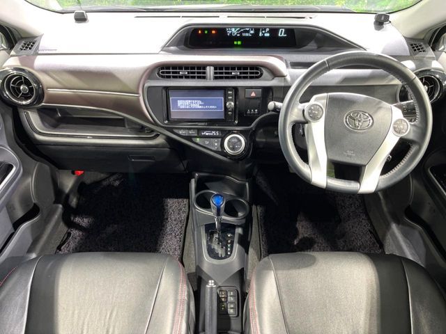 TOYOTA AQUA 2016 Image 31