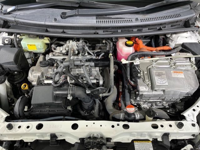 TOYOTA AQUA 2016 Image 31