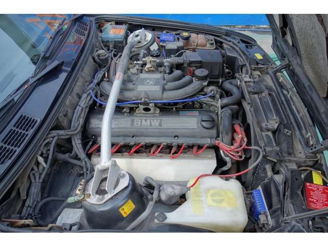 ALPINA B6 1989 Image 31