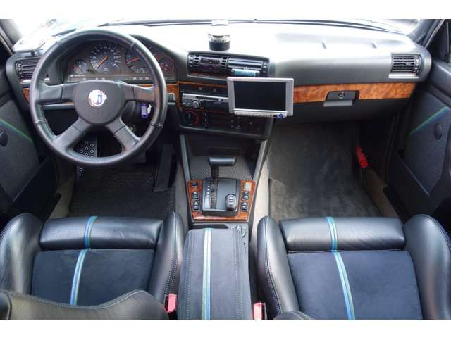 ALPINA B6 1989 Image 31