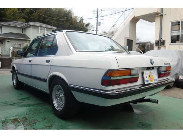 BMW 5SERIES SEDAN 1983 Image 31