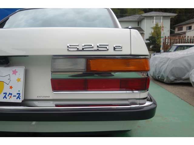 BMW 5SERIES SEDAN 1983 Image 31