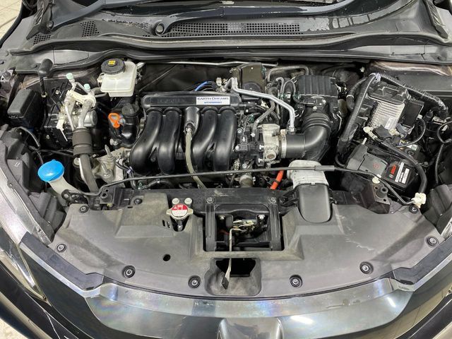 HONDA VEZEL HYBRID 2017 Image 31