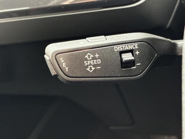 AUDI Q4 E-TRON 2022 Image 31