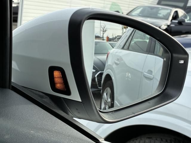 AUDI Q4 E-TRON 2022 Image 31