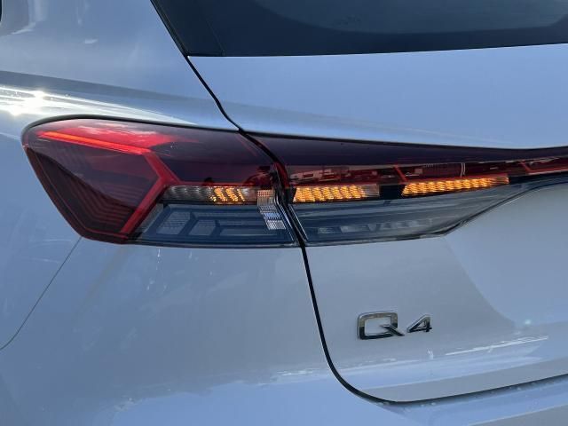 AUDI Q4 E-TRON 2022 Image 31
