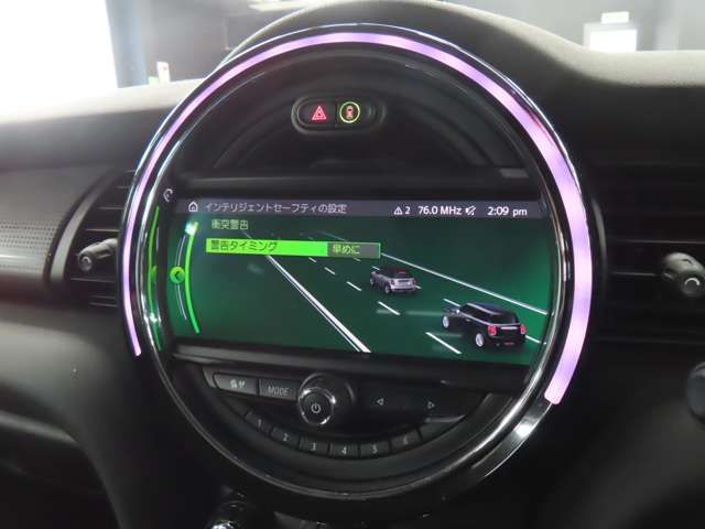 BMW MINI COOPER D 2019 Image 31