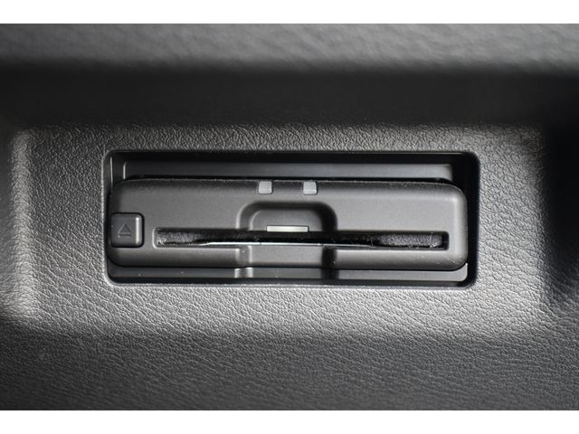 NISSAN KICKS 2021 Image 31