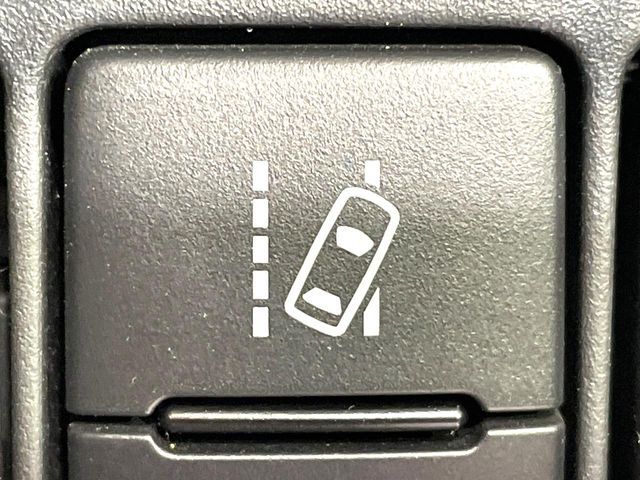 TOYOTA AQUA 2018 Image 31