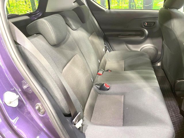 TOYOTA AQUA 2018 Image 31