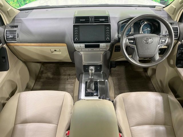 TOYOTA LANDCRUISER PRADO 2022 Image 31