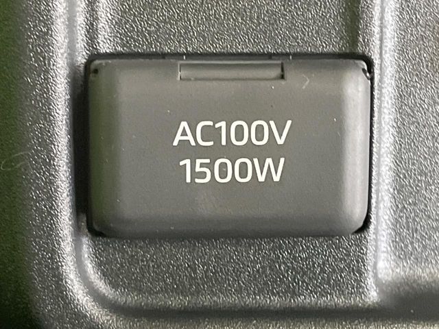 TOYOTA SIENTA HYBRID 2023 Image 31