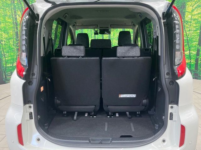 TOYOTA SIENTA HYBRID 2023 Image 31